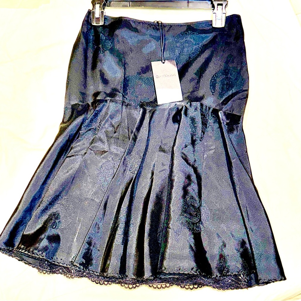 Gianfranco Ferre Black A-Line Skirt